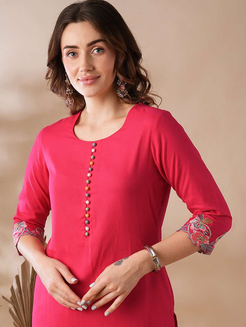 globus women pink potli button floral scalloped hem straight workwear kurta & elasticated pants set - 21463097 -  Standard Image - 3