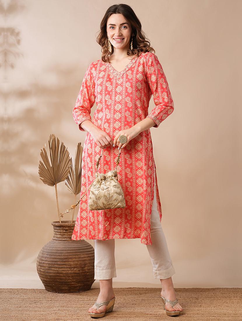 globus women coral gotta patti v-neck gold foil block floral printed straight workwear kurta - 21463107 - Zoom Image - 0