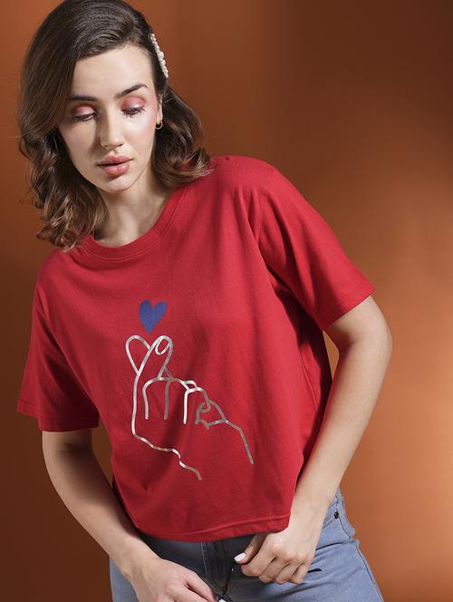 globus women red drop shoulder korean graphic printed oversized trendy crop t-shirt - 21463134 - Standard Image - 0