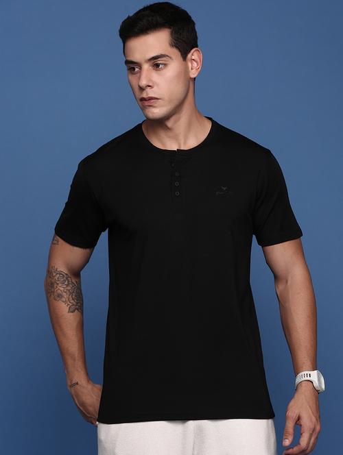 men solid round neck t-shirt - 21463201 - Standard Image - 0