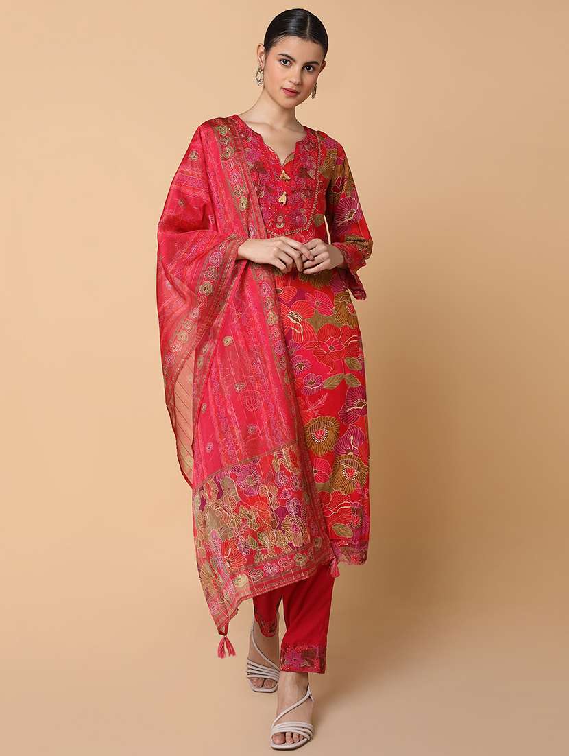women floral printed kurta pant set with dupatta