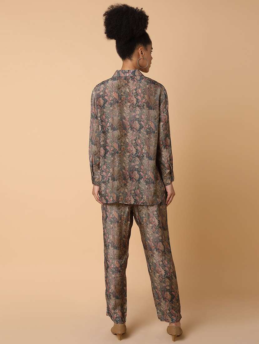 women printed shirt and trouser co-ord set - 21463495 -  Standard Image - 3