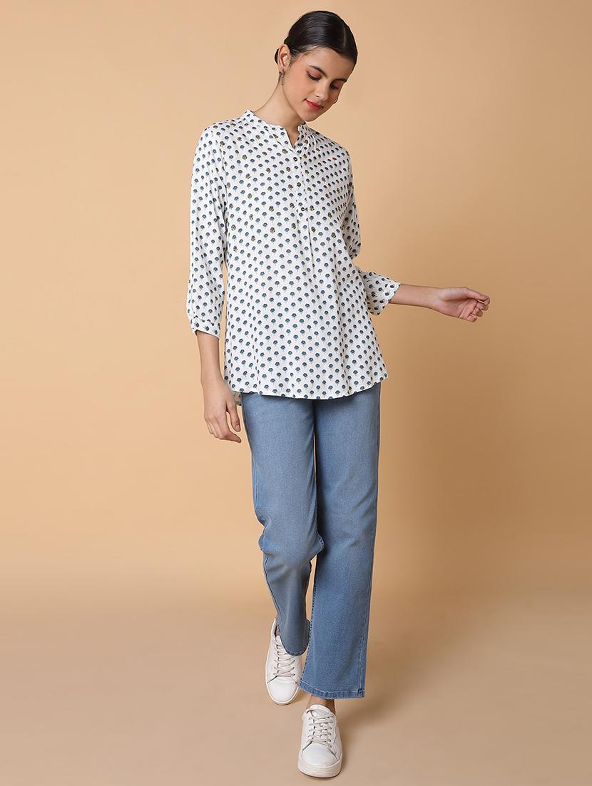 women white floral printed straight kurti - 21463518 - Standard Image - 5
