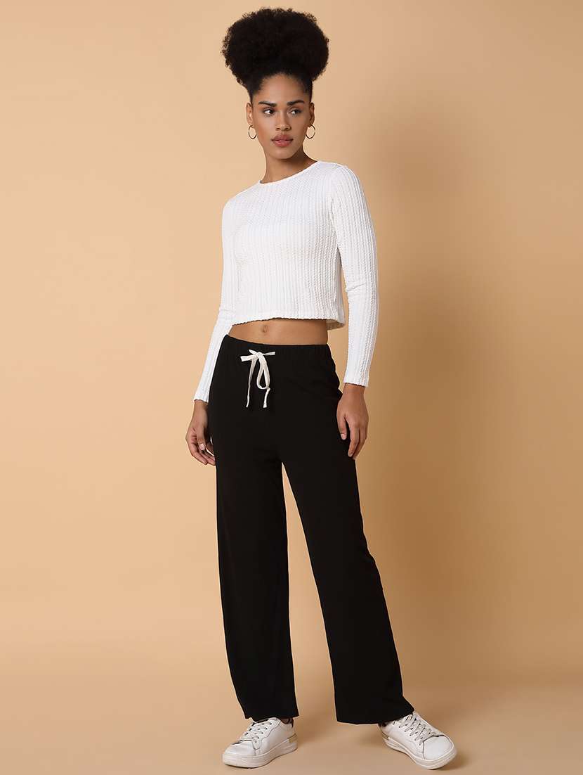 black lycra trousers - 21463602 -  Standard Image - 5