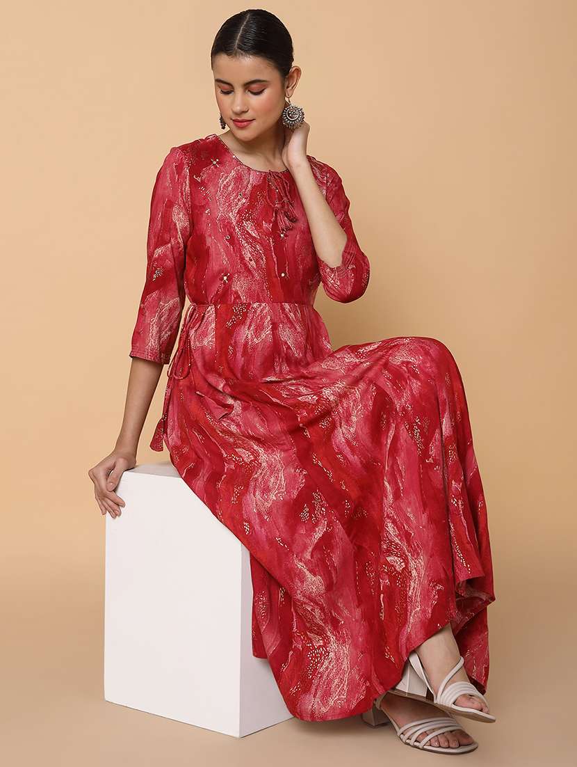 Women Three Quarter Sleeve Anarkali Kurta