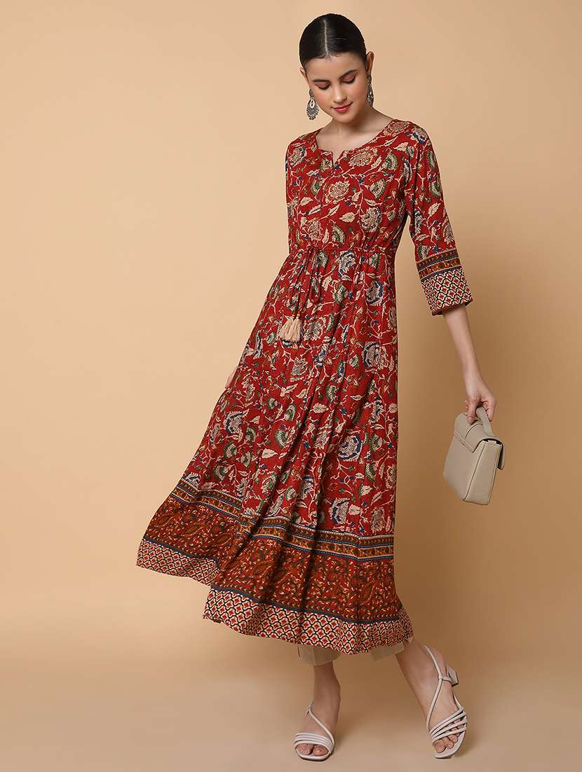 women three quarter sleeve anarkali kurta - 21463644 - Standard Image - 5
