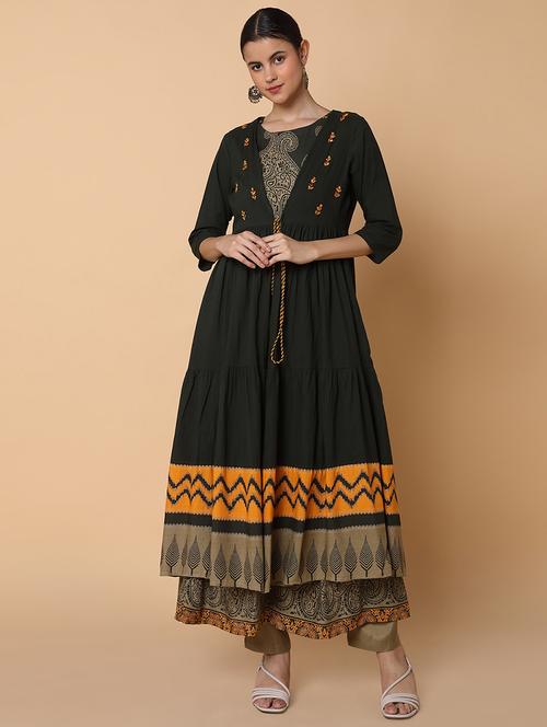 women printed sleeveless kurta with jacket - 21463684 - Standard Image - 0