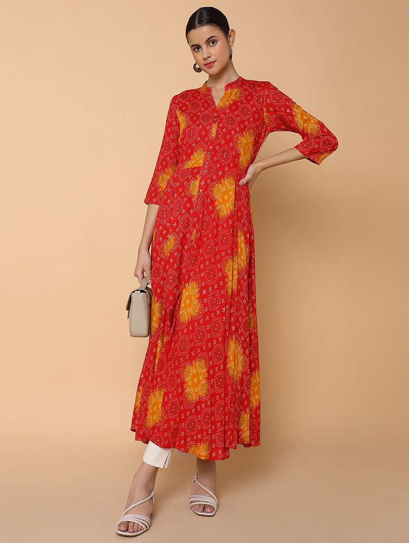 women three quarter sleeve anarkali kurta - 21463691 -  Standard Image - 5