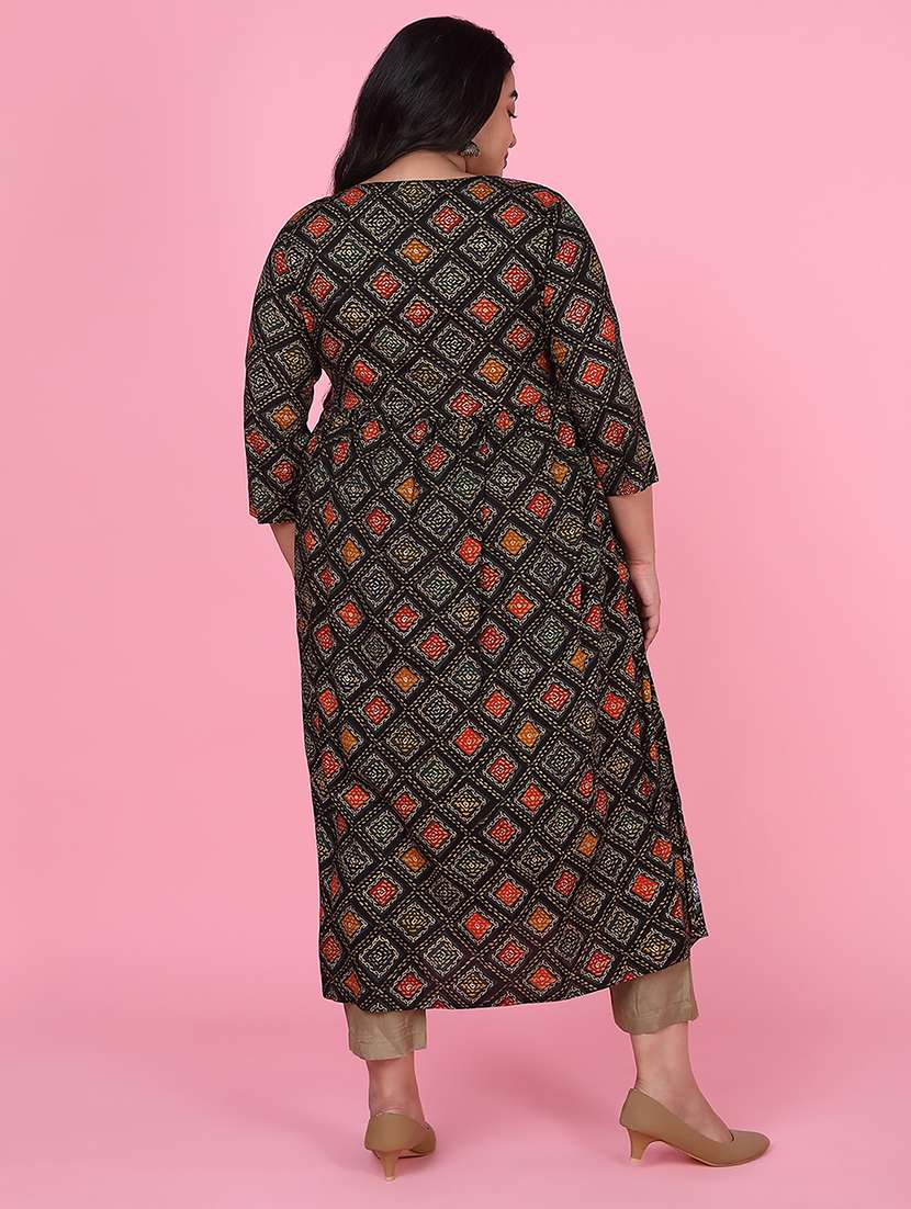 women three quarter sleeve a-line kurta - 21463706 - Standard Image - 3