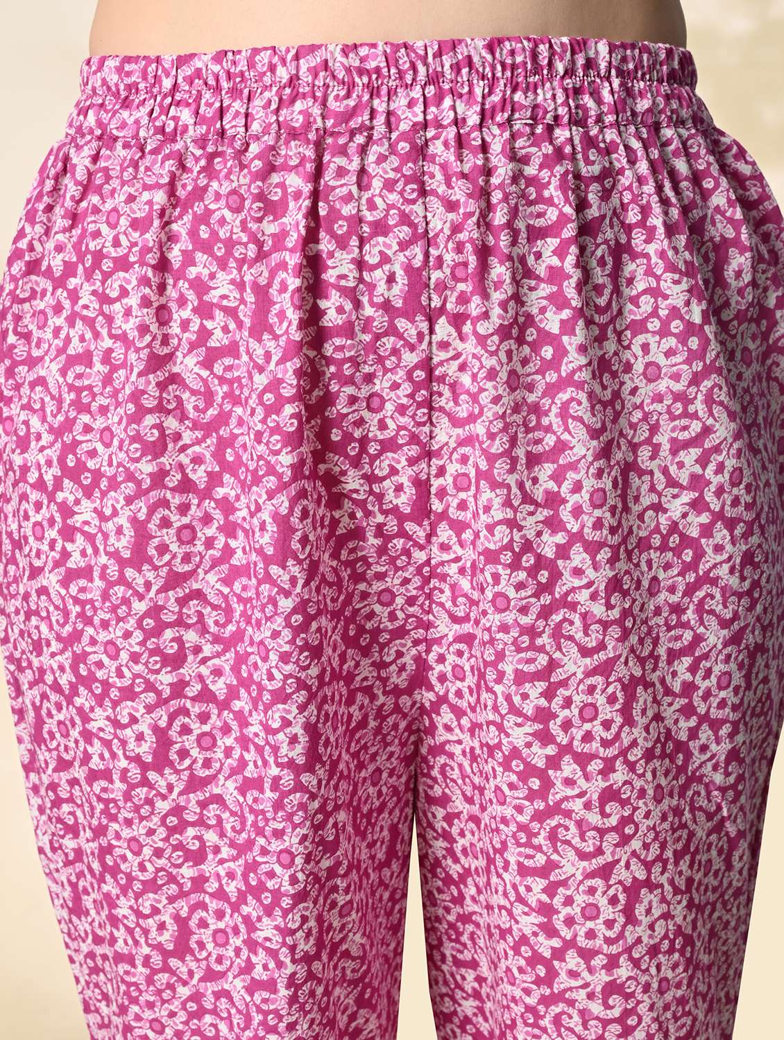 women pink batik printed kurta pant set - 21464203 -  Standard Image - 5