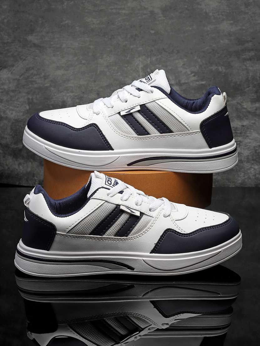 white lace up sneakers