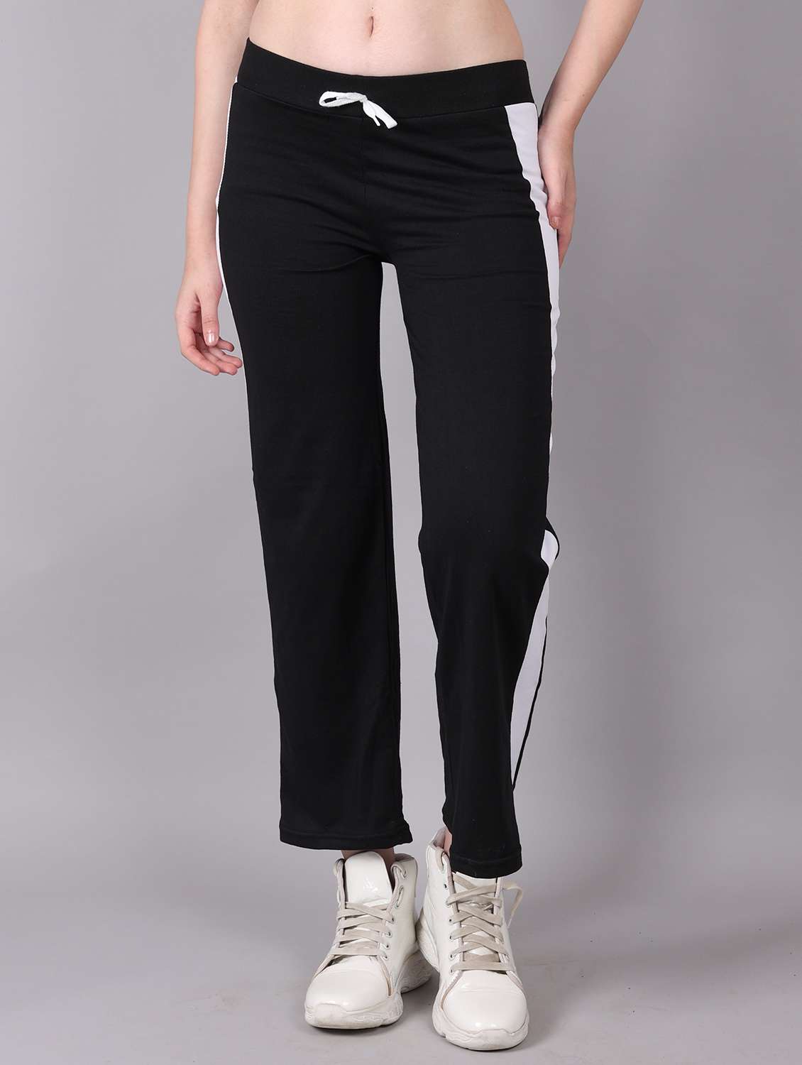 women tapered mid rise track pant