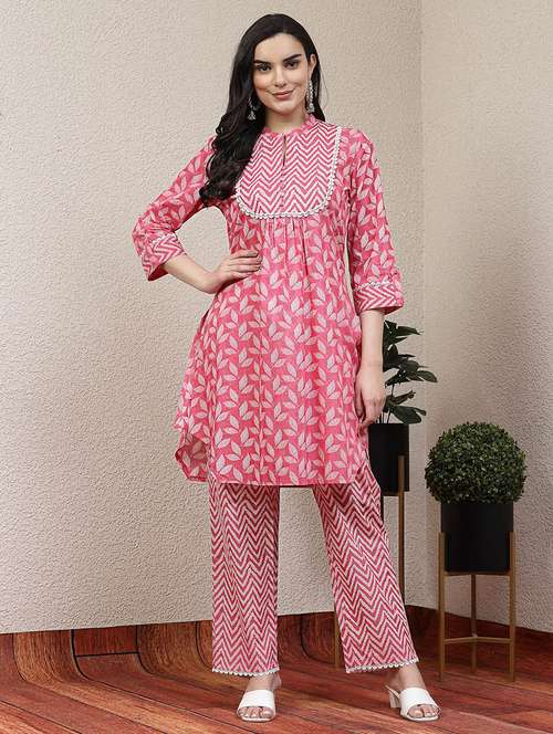 women pink printed kurta palazzo set - 21468567 -  Standard Image - 0