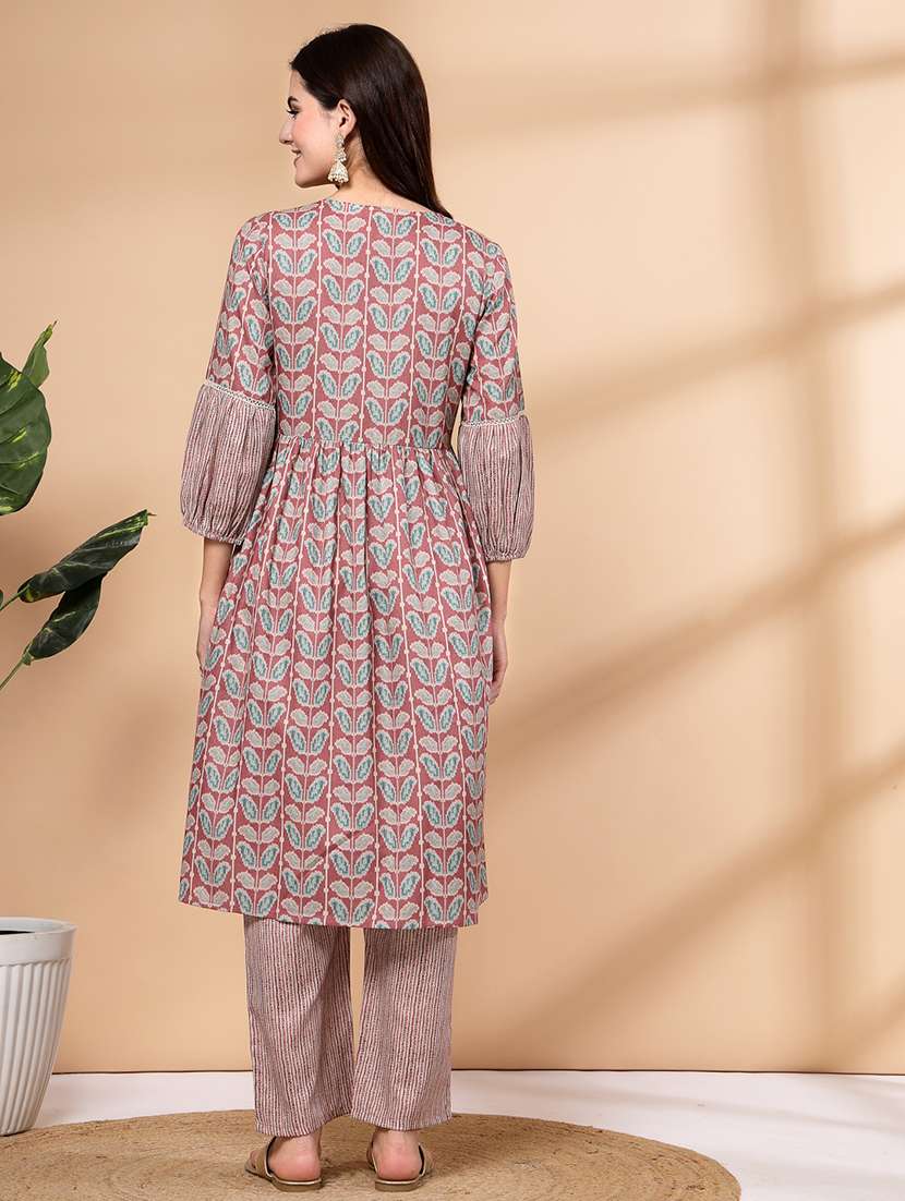 women peach kurta palazzo set  - 21468598 -  Standard Image - 3