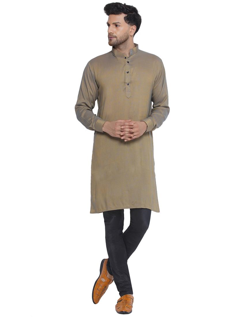 men solid mandarin neck kurta - 21469318 - Zoom Image - 0