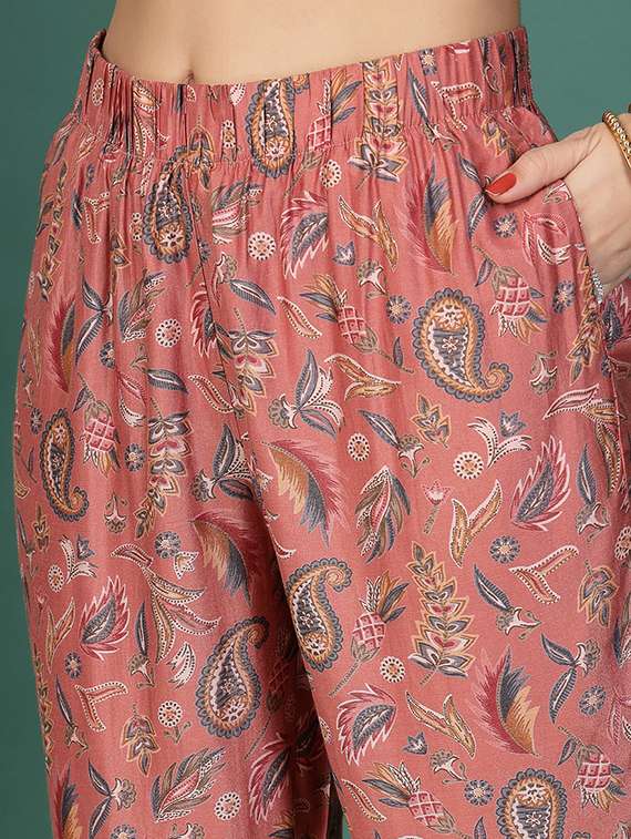 women peach cotton blend kurta pant set - 21482536 -  Standard Image - 5