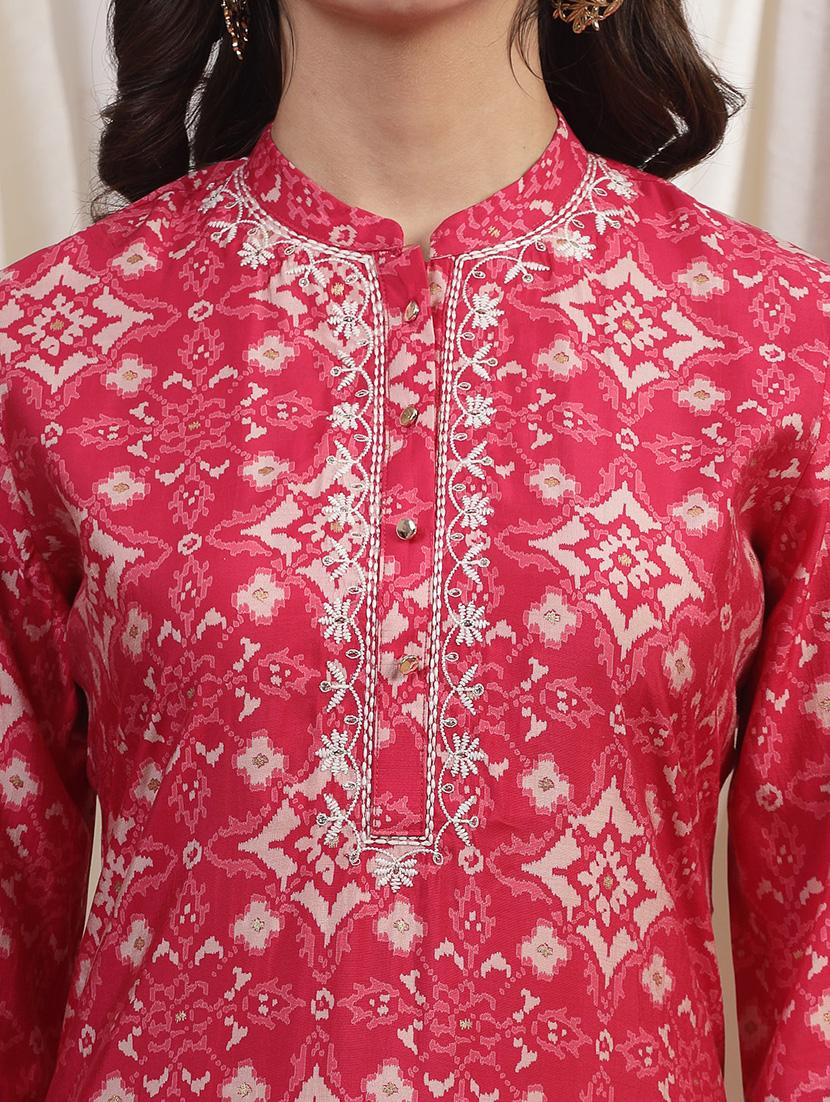 women three quarter sleeve straight kurta - 21482546 - Standard Image - 5