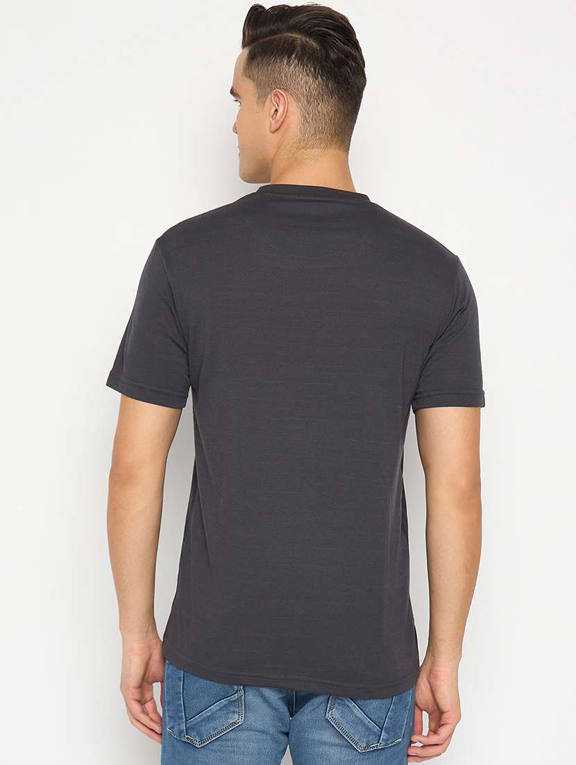 men round neck short sleeves t-shirt - 21485165 - Standard Image - 3