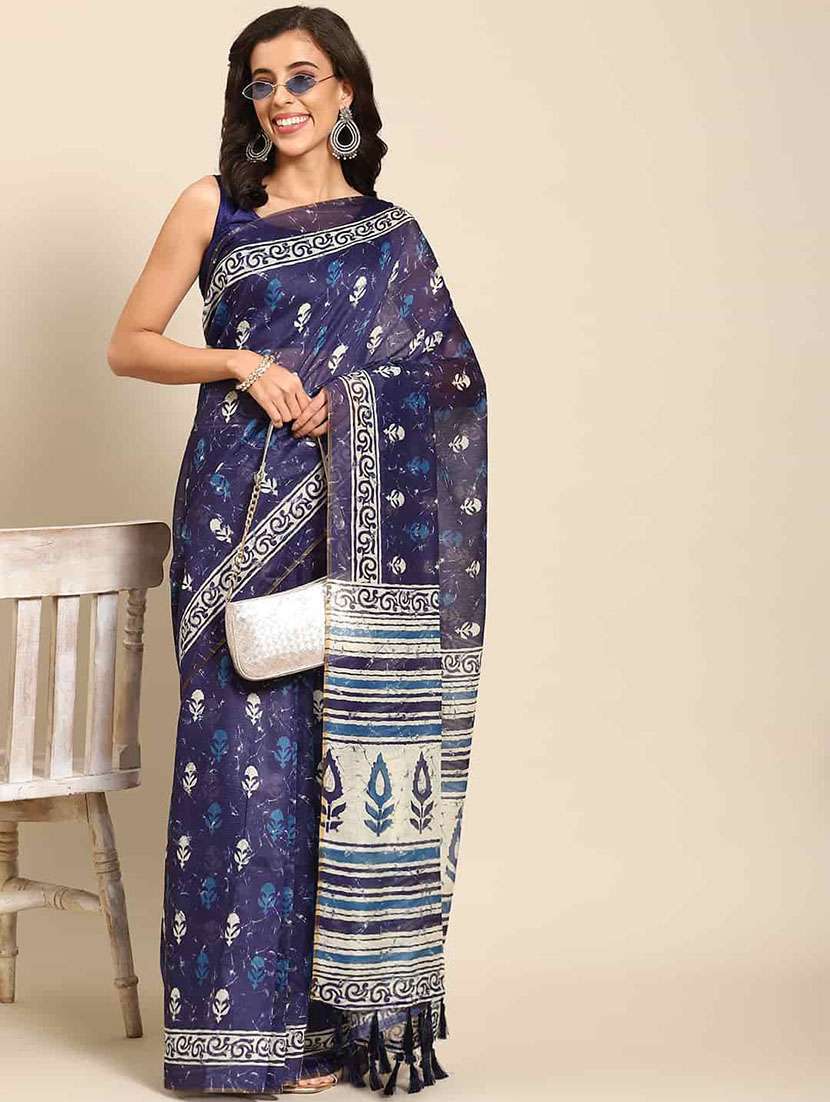 women printed saree with blouse