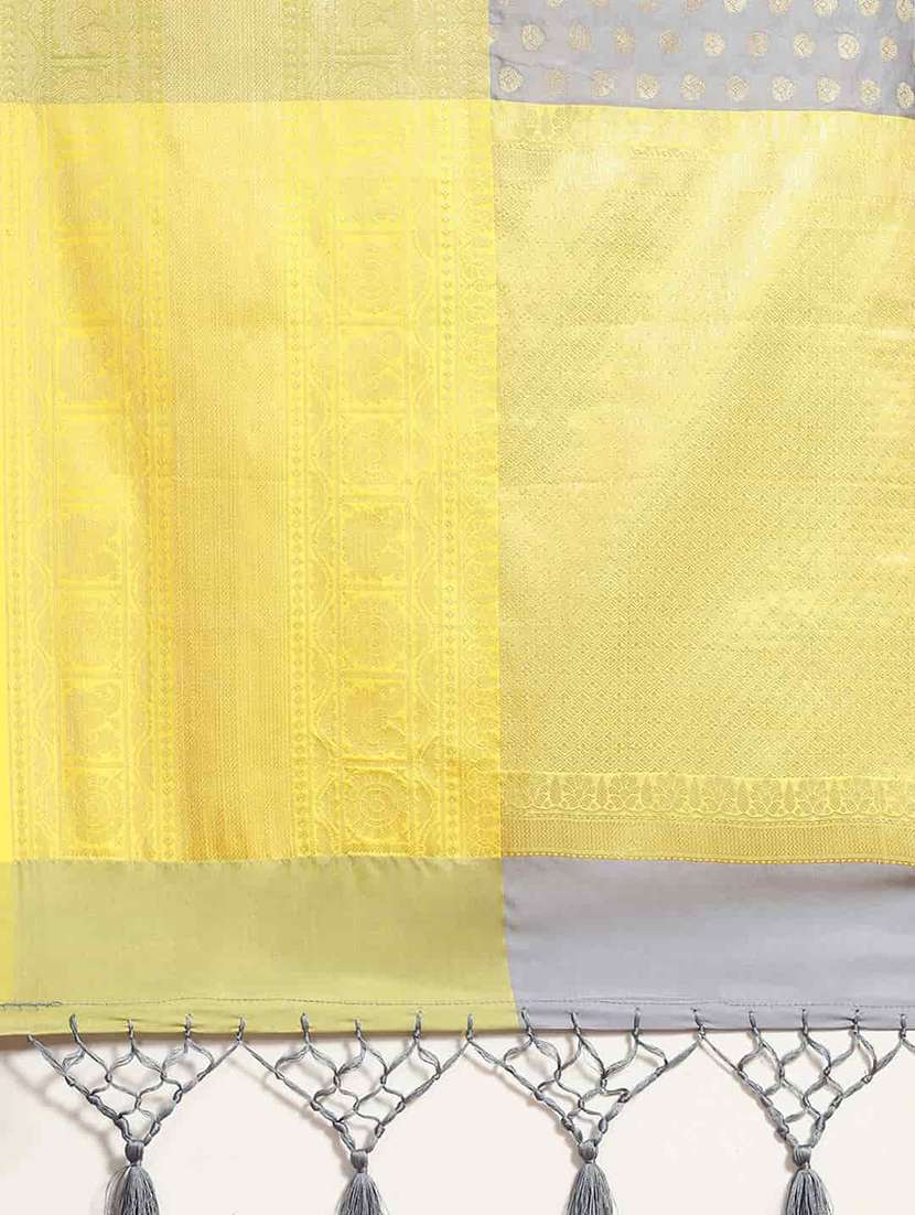 women grey kanjivaram saree - 21486067 -  Standard Image - 3