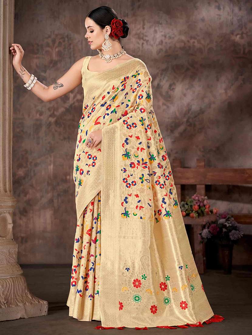 women beige baluchari saree