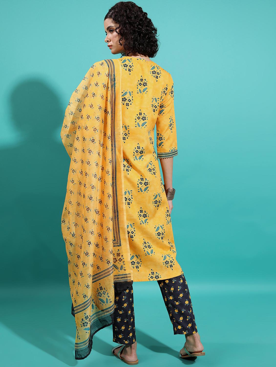 women floral kurta pant set with dupatta - 21486433 - Standard Image - 3