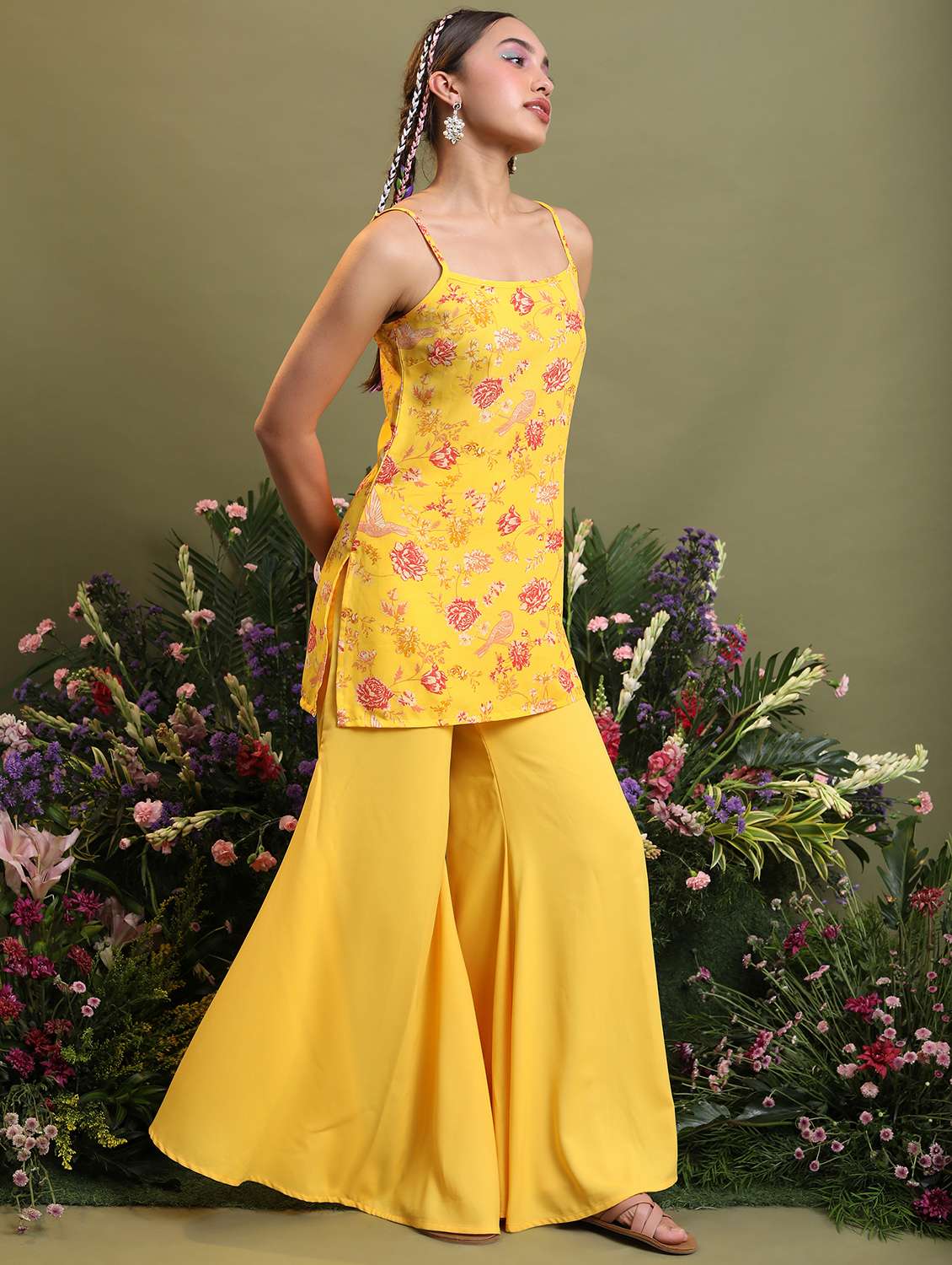 women floral printed kurta palazzo set with dupatta - 21486454 -  Standard Image - 3