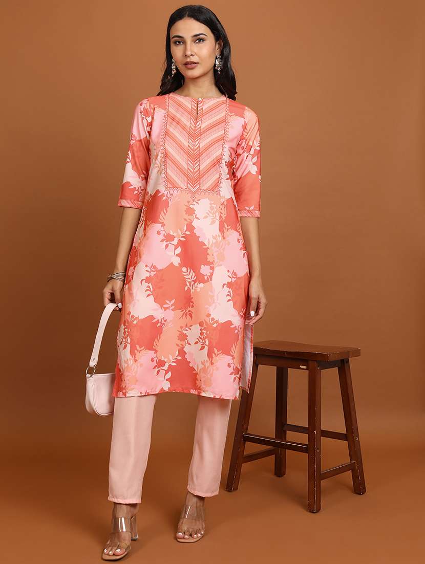 women three quarter sleeve printed a-line kurta - 21486650 -  Zoom Image - 0