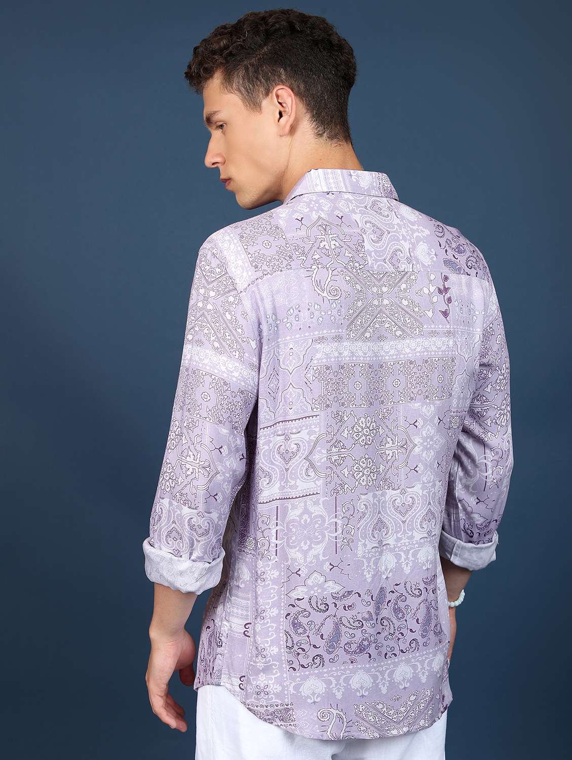 men collared printed casual shirt - 21486744 - Standard Image - 3