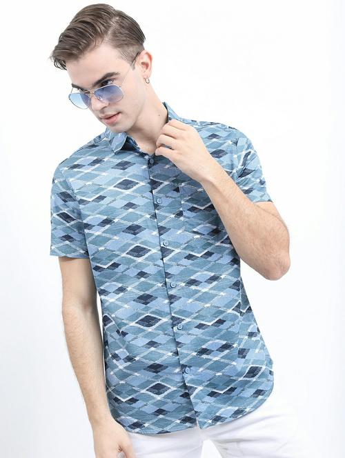 men light blue collared neck casual shirts - 21486921 - Standard Image - 0