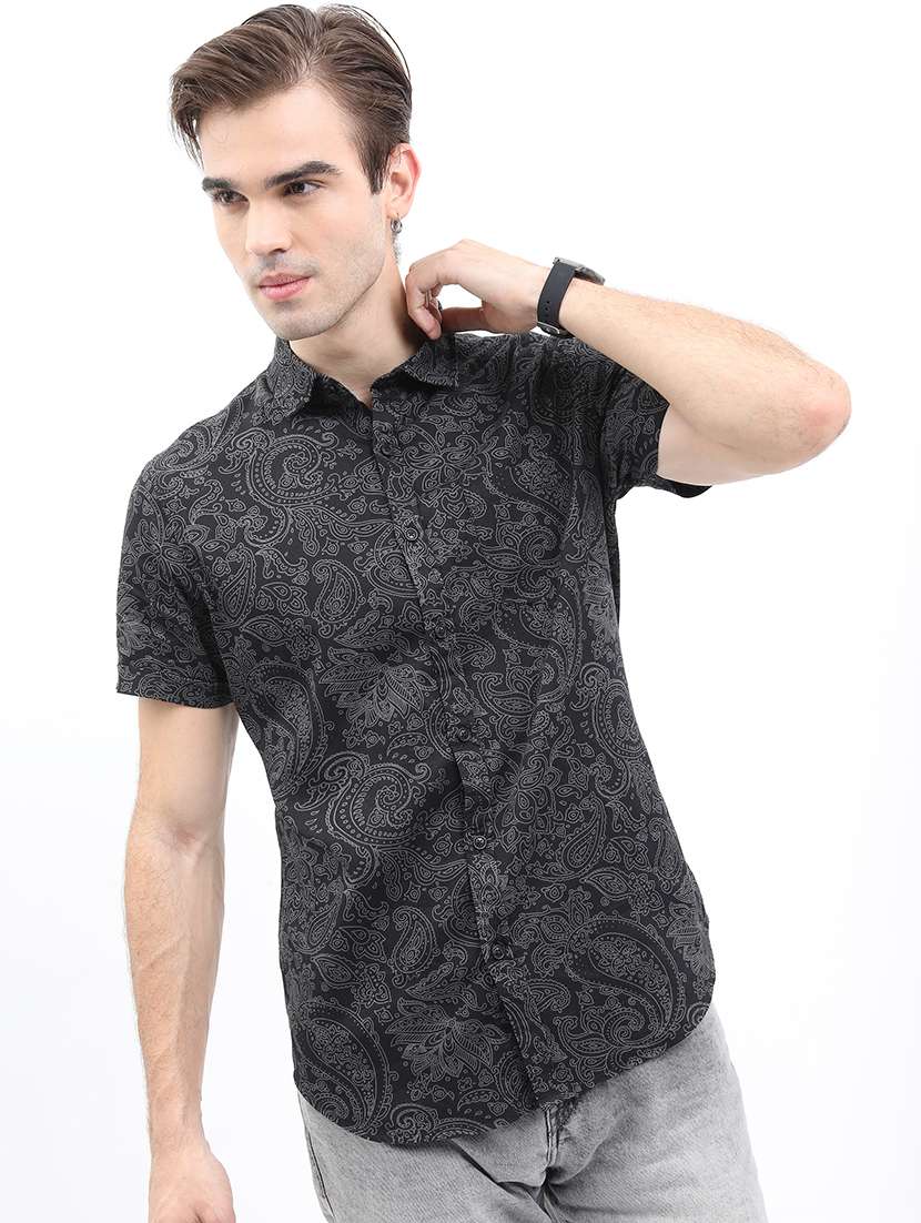 men short sleeved printed casual shirt