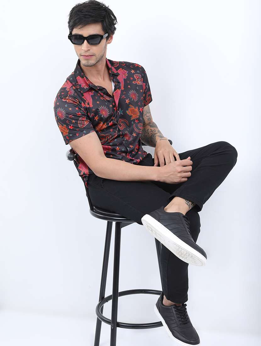 men printed collared casual shirt - 21487013 -  Standard Image - 3