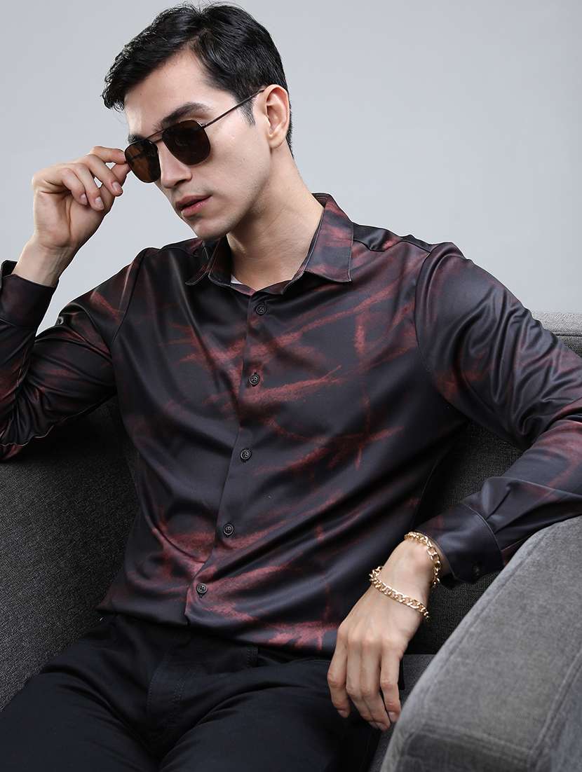 men printed collared casual shirt - 21487032 - Standard Image - 3