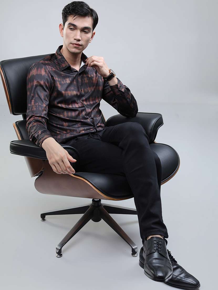 men printed collared casual shirt - 21487038 - Standard Image - 3