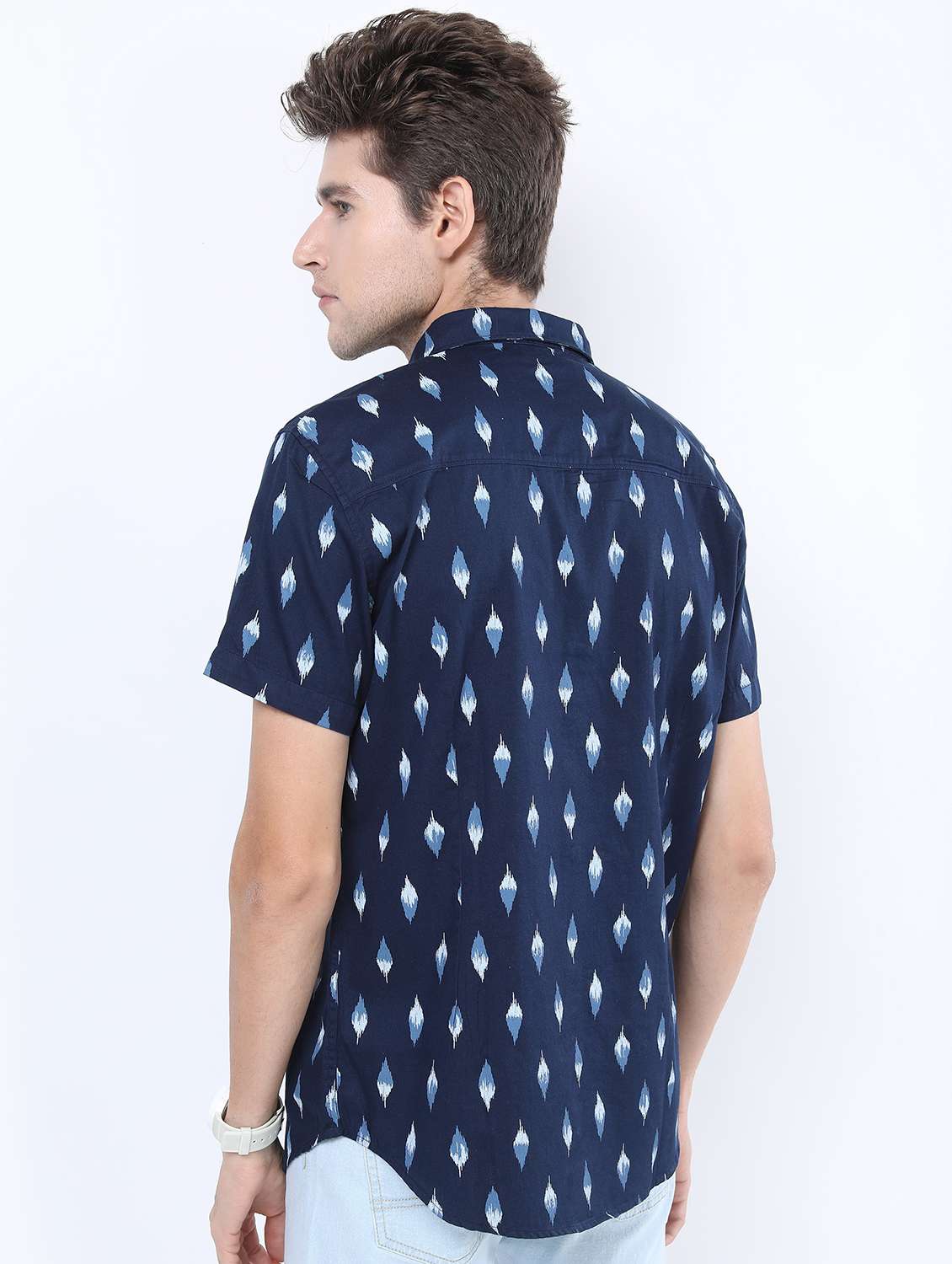 men collared printed casual shirt - 21487145 -  Standard Image - 3