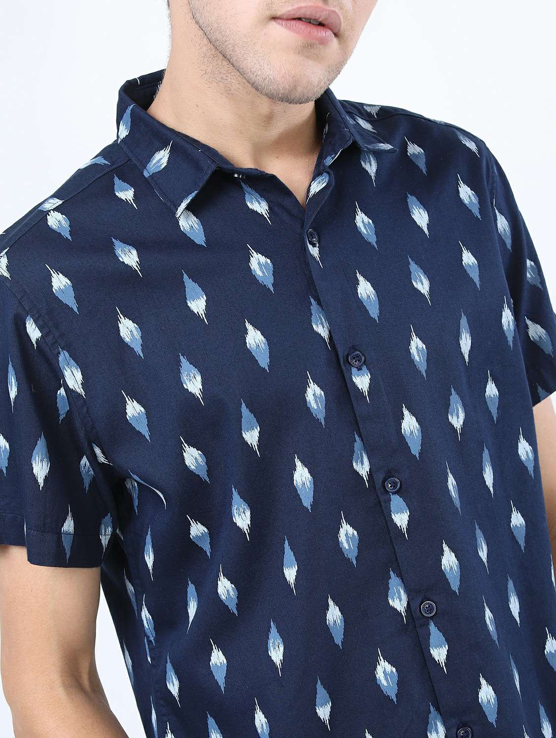 men collared printed casual shirt - 21487145 -  Standard Image - 5