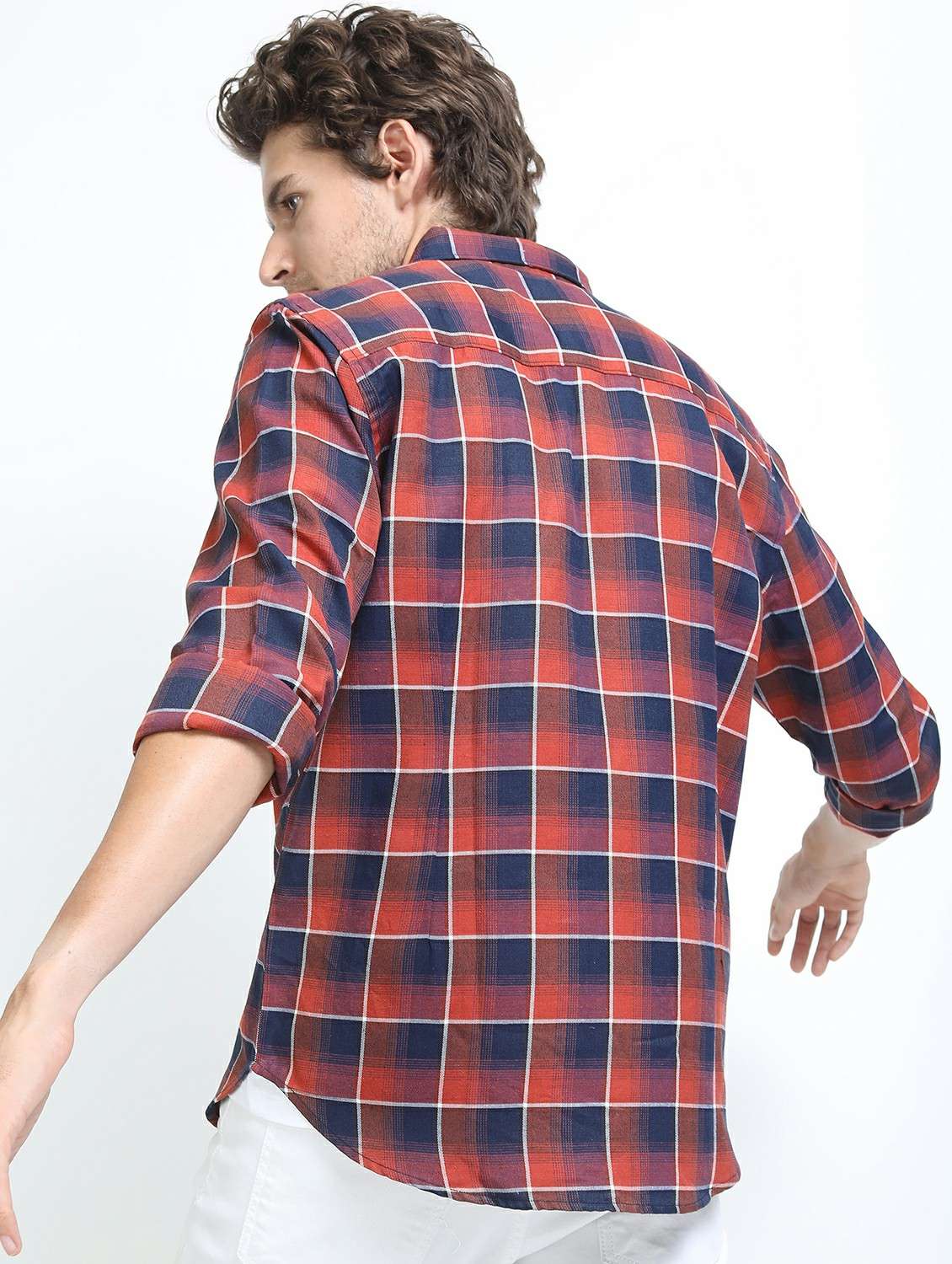 men collared long sleeves casual shirt - 21487228 -  Standard Image - 3