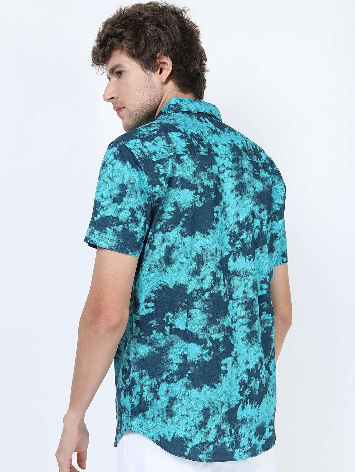 men collared short sleeves casual shirt - 21487244 -  Standard Image - 3