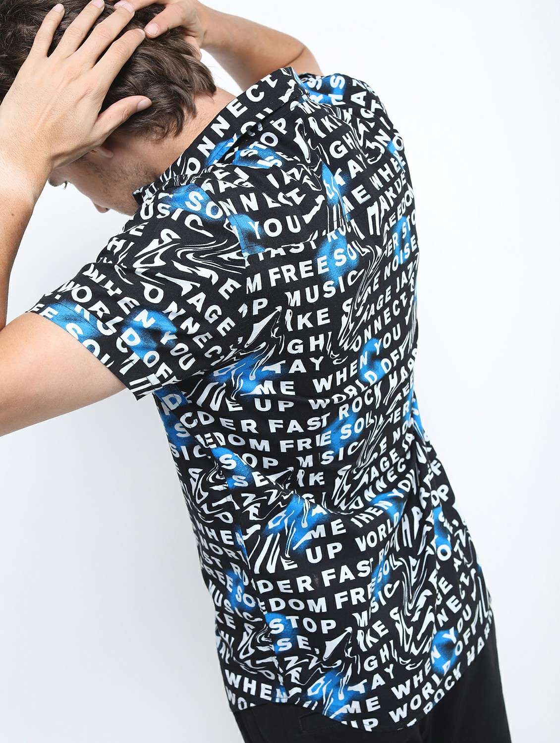 men collared short sleeves casual shirt - 21487248 -  Standard Image - 3