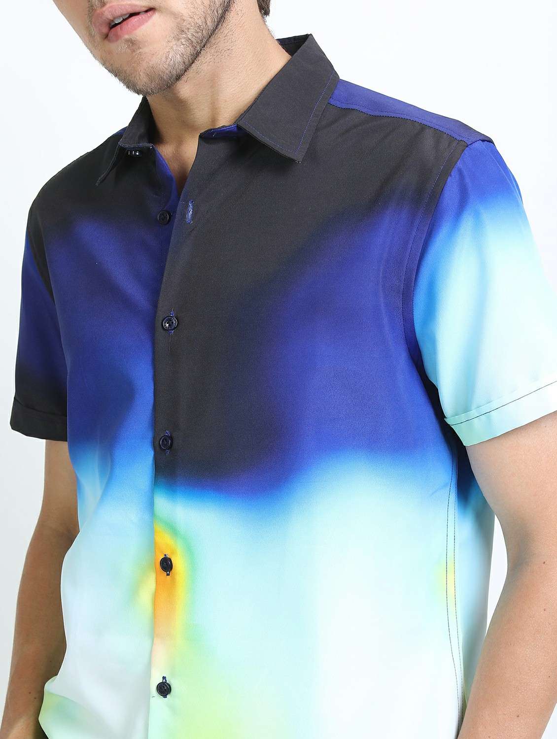 men collared short sleeves casual shirt - 21487257 -  Standard Image - 5