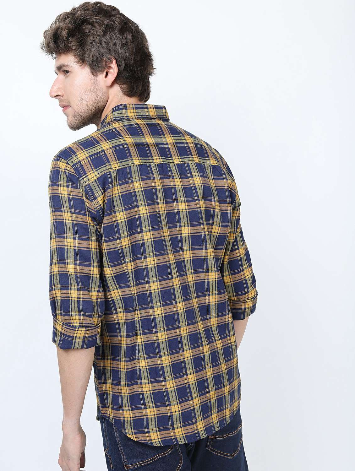 men collared long sleeves casual shirt - 21487281 -  Standard Image - 3