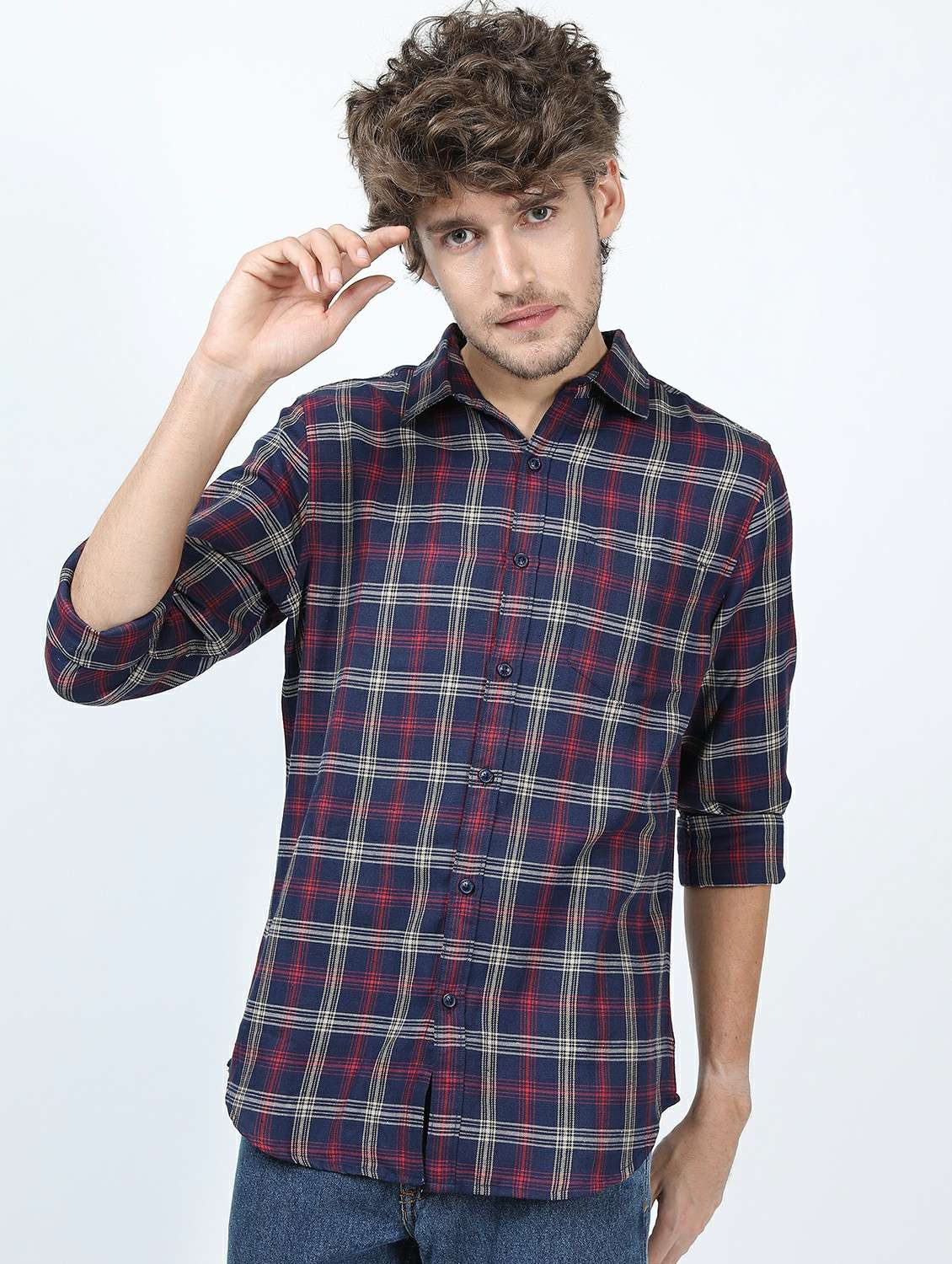 men long sleeved checkered casual shirt - 21487379 -  Zoom Image - 0