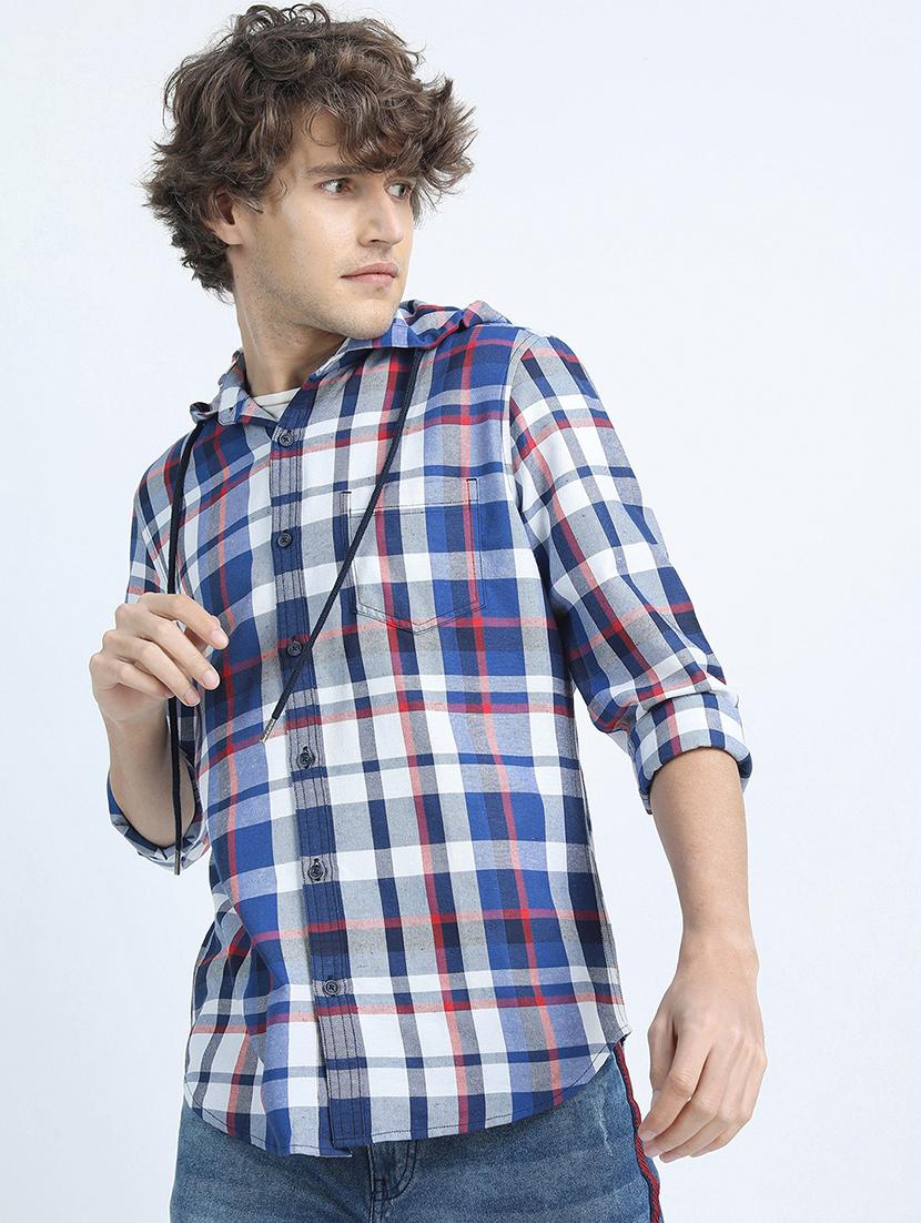 men long sleeved checkered casual shirt