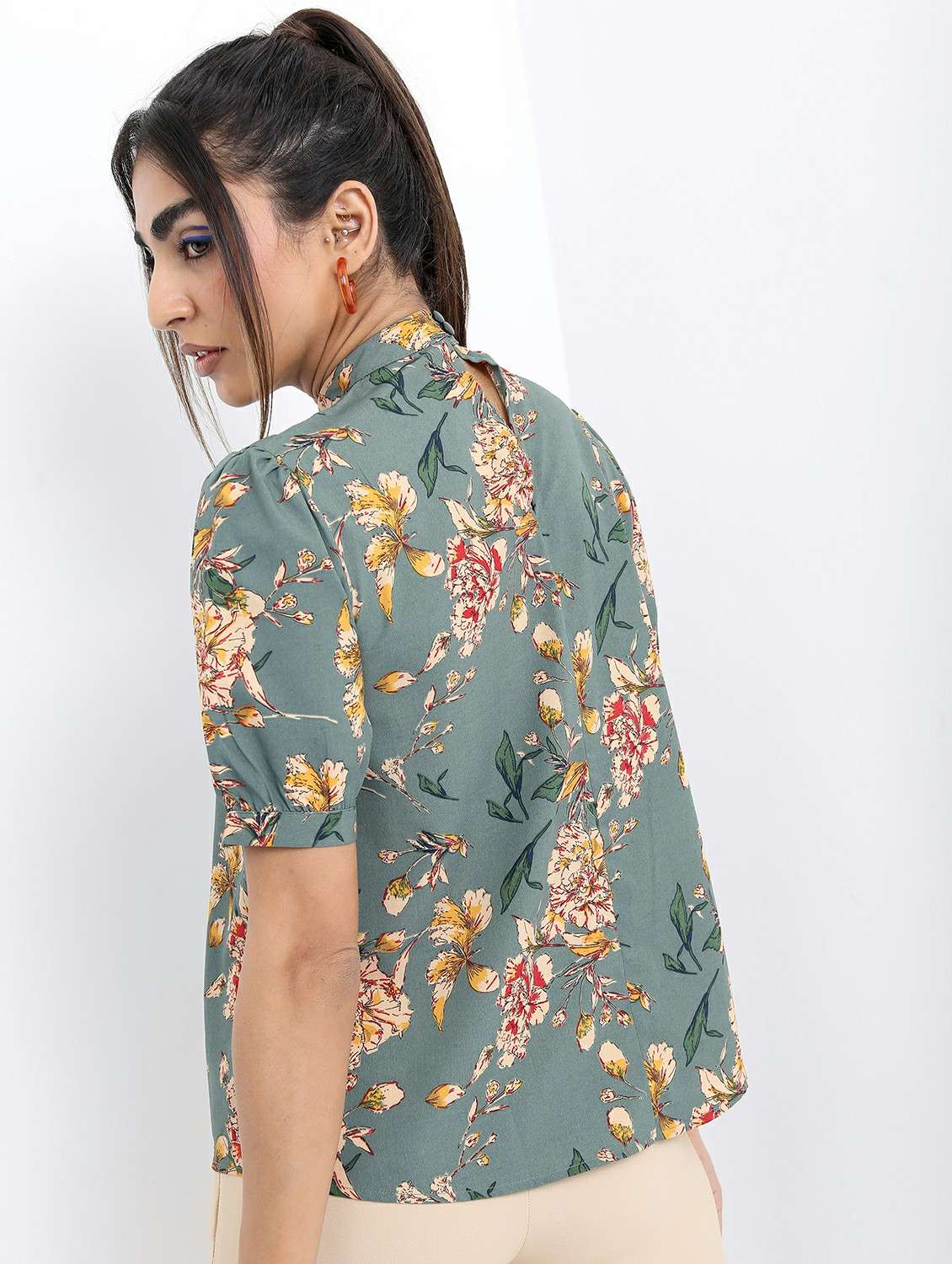 women green cotton blend regular top - 21487493 - Standard Image - 3