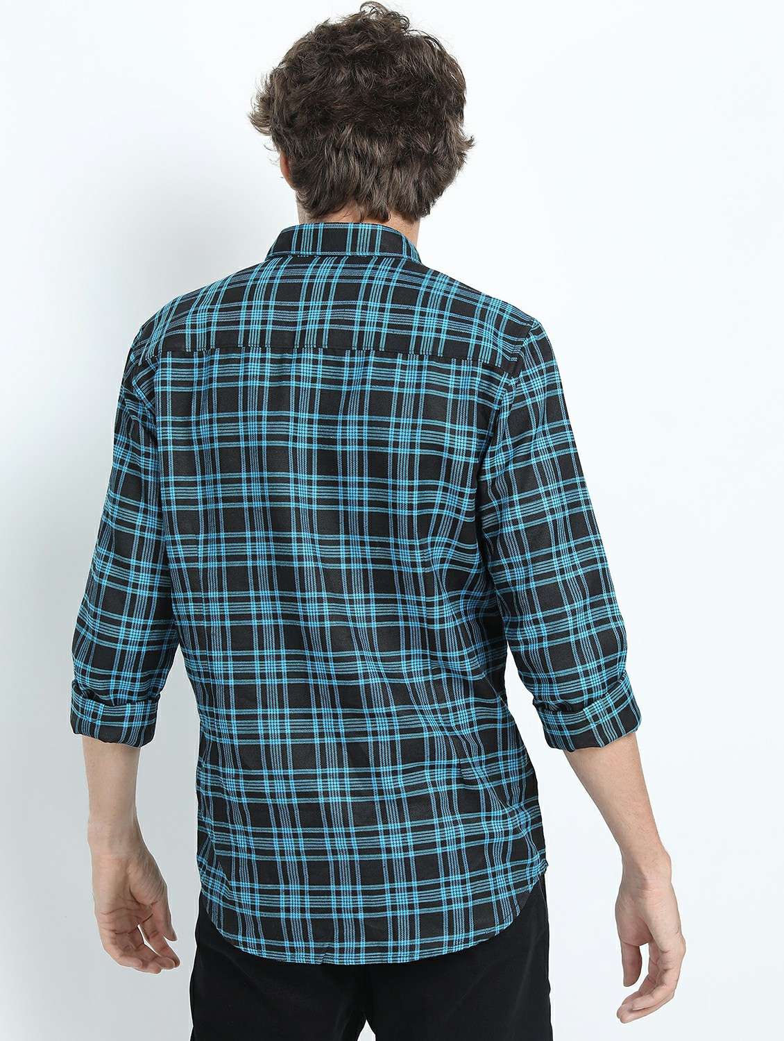 men long sleeved checkered casual shirt - 21487534 -  Standard Image - 3