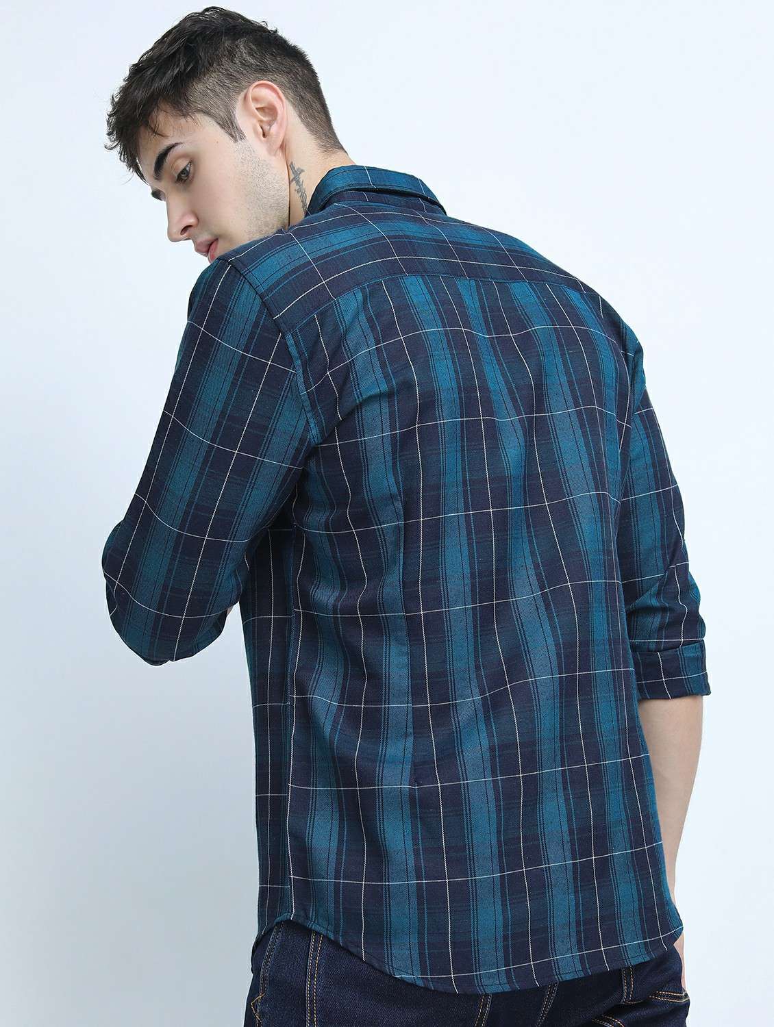 men collared checks casual shirt - 21487552 -  Standard Image - 3