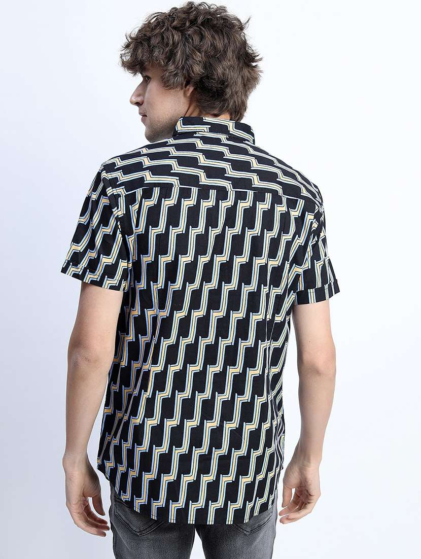 men collared printed casual shirt - 21487563 -  Standard Image - 3