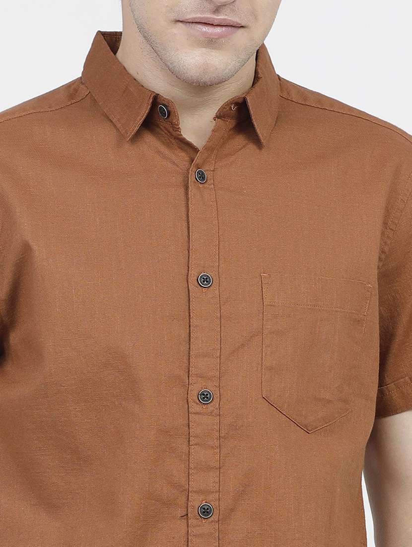 men collared short sleeves casual shirt - 21487708 -  Standard Image - 5