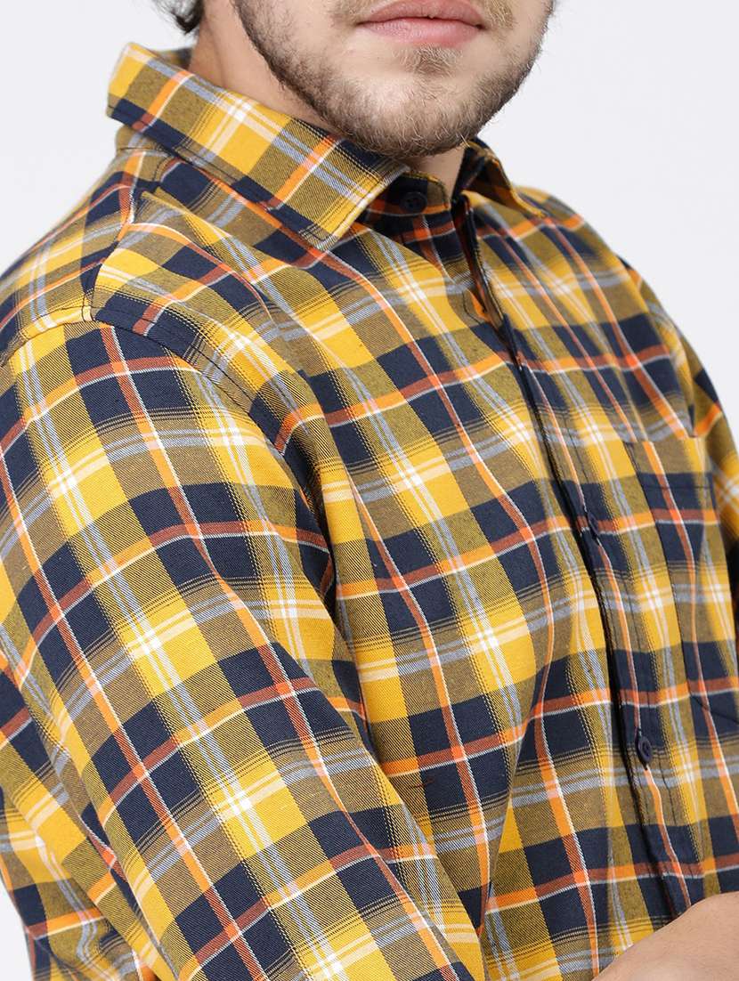 men checkered casual wear shirt - 21487830 - Standard Image - 5