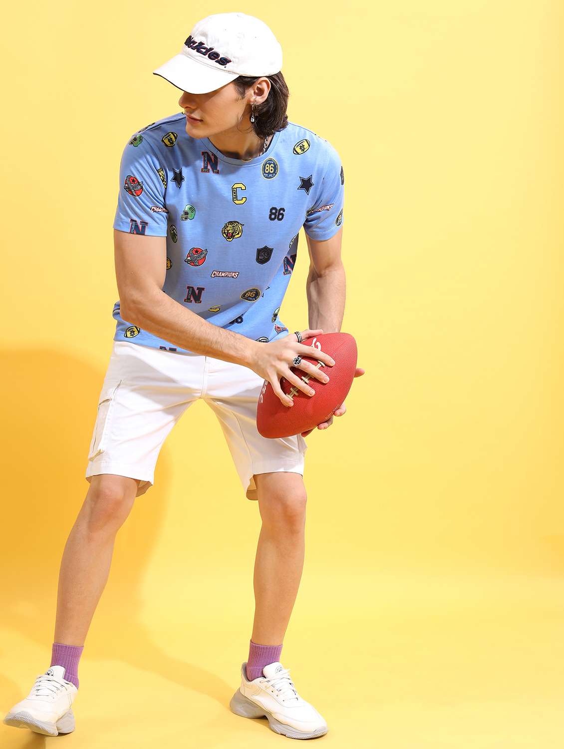 men round neck printed t-shirt - 21487940 -  Standard Image - 3